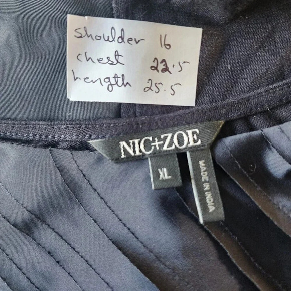 NWOT Nic & Zoe Fiesta Top Women's Size XL Black Short Flutter Sleeve Pullover - Picture 7 of 10